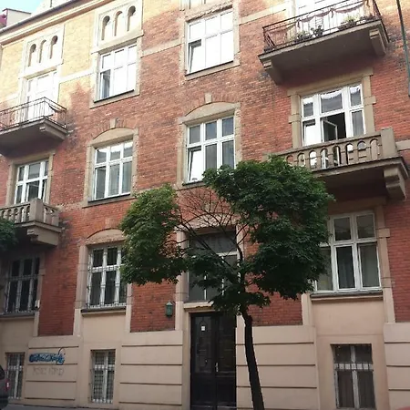 بيت شباب Krakow Inn Hostel *