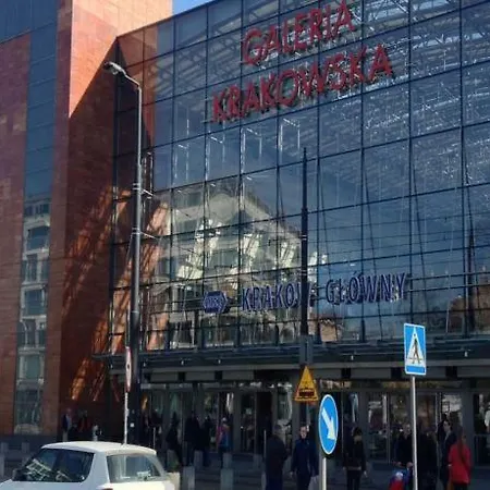 Krakow Inn Hostel 旅馆